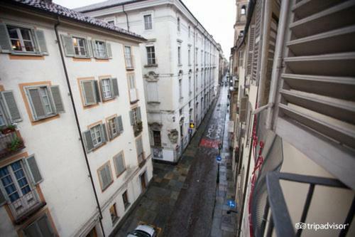 Aprile Frühstückspension Turin
